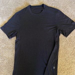 LuLulemon Men’s T-shirt